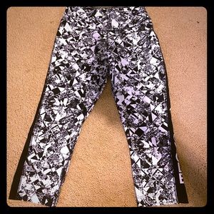 Nike “Soul Cycle” Capri 1 hour sale!!